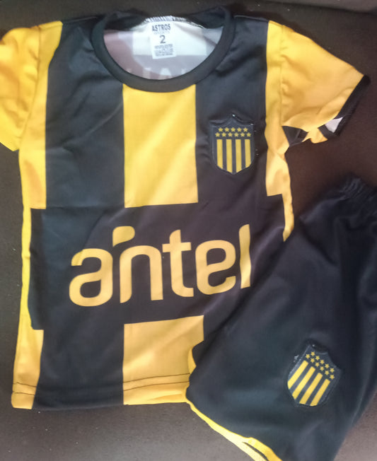 Conjunto niño Peñarol